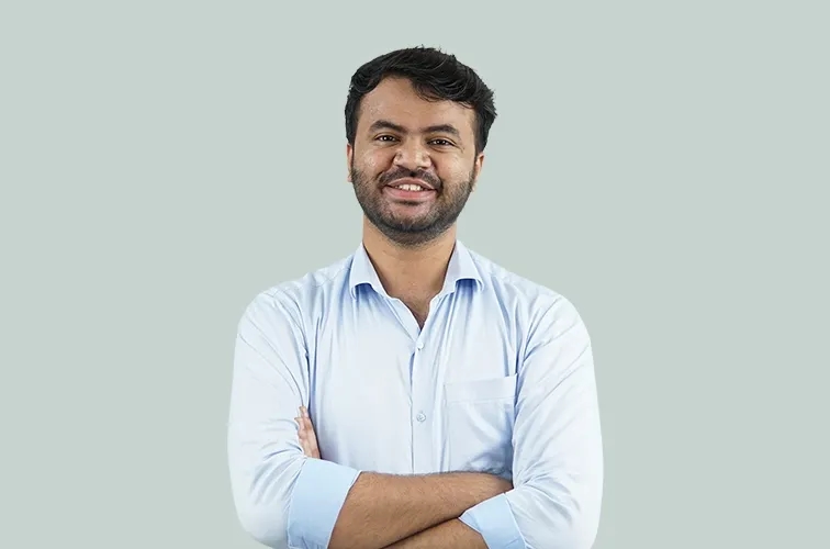 Huzaifa Dhapai - Trainer at IIDE
