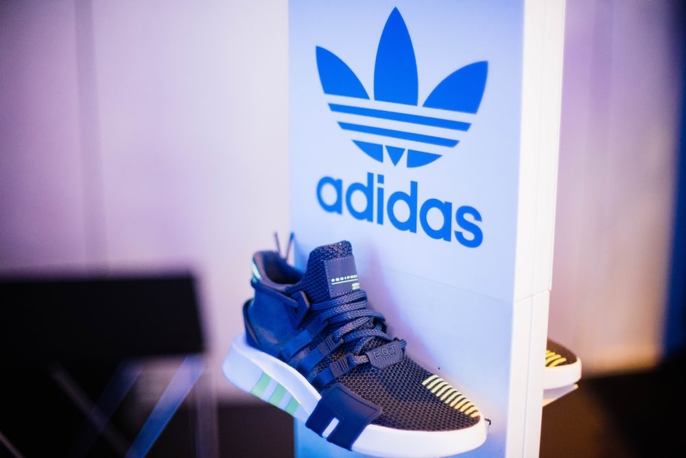 Adidas Shoes | Marketing Mix of Adidas | IIDE