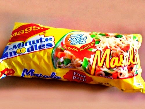 Maggi 4 in 1 Packet | Marketing Mix of Maggi (4Ps) | IIDE
