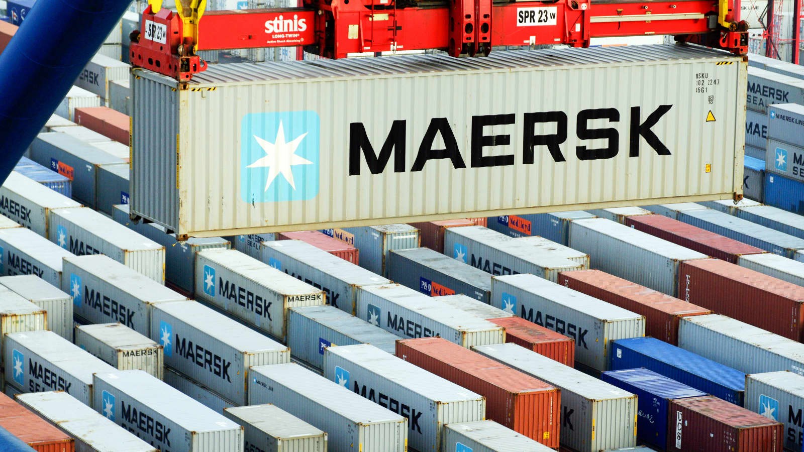SWOT Analysis of Maersk - Maersk Container