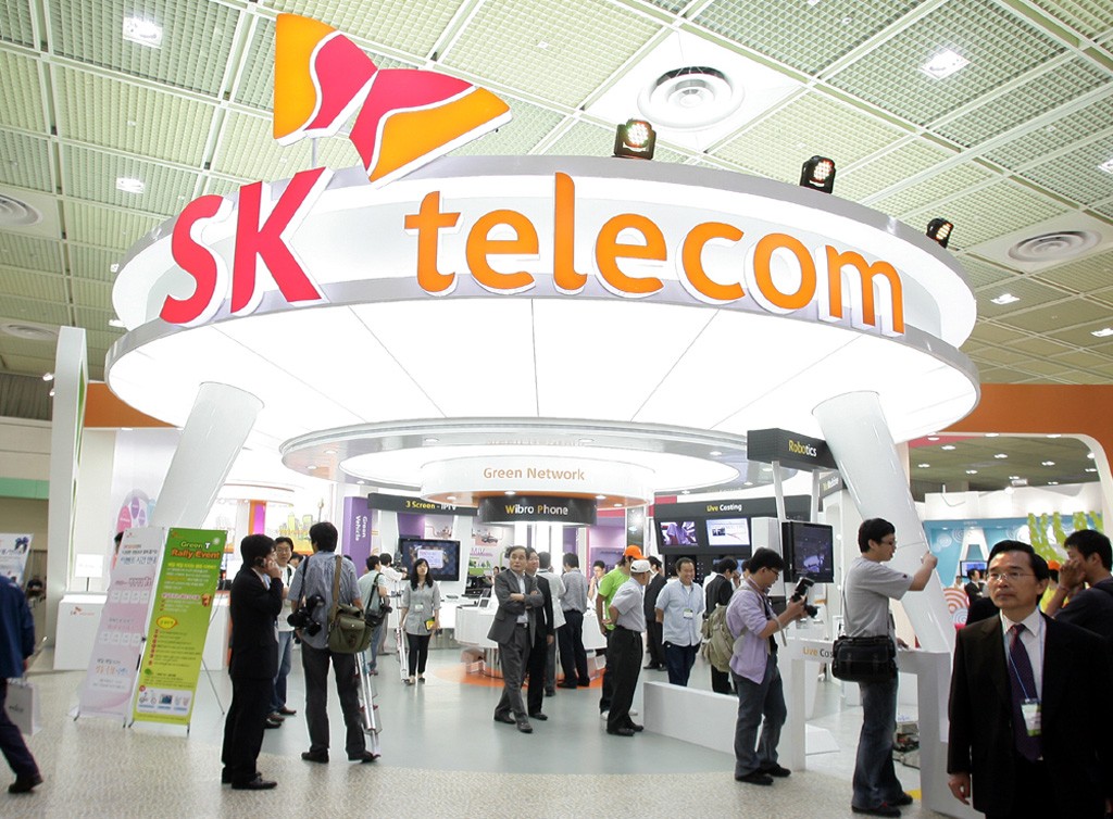 SWOT Analysis of SK Telecom - SK Telecom