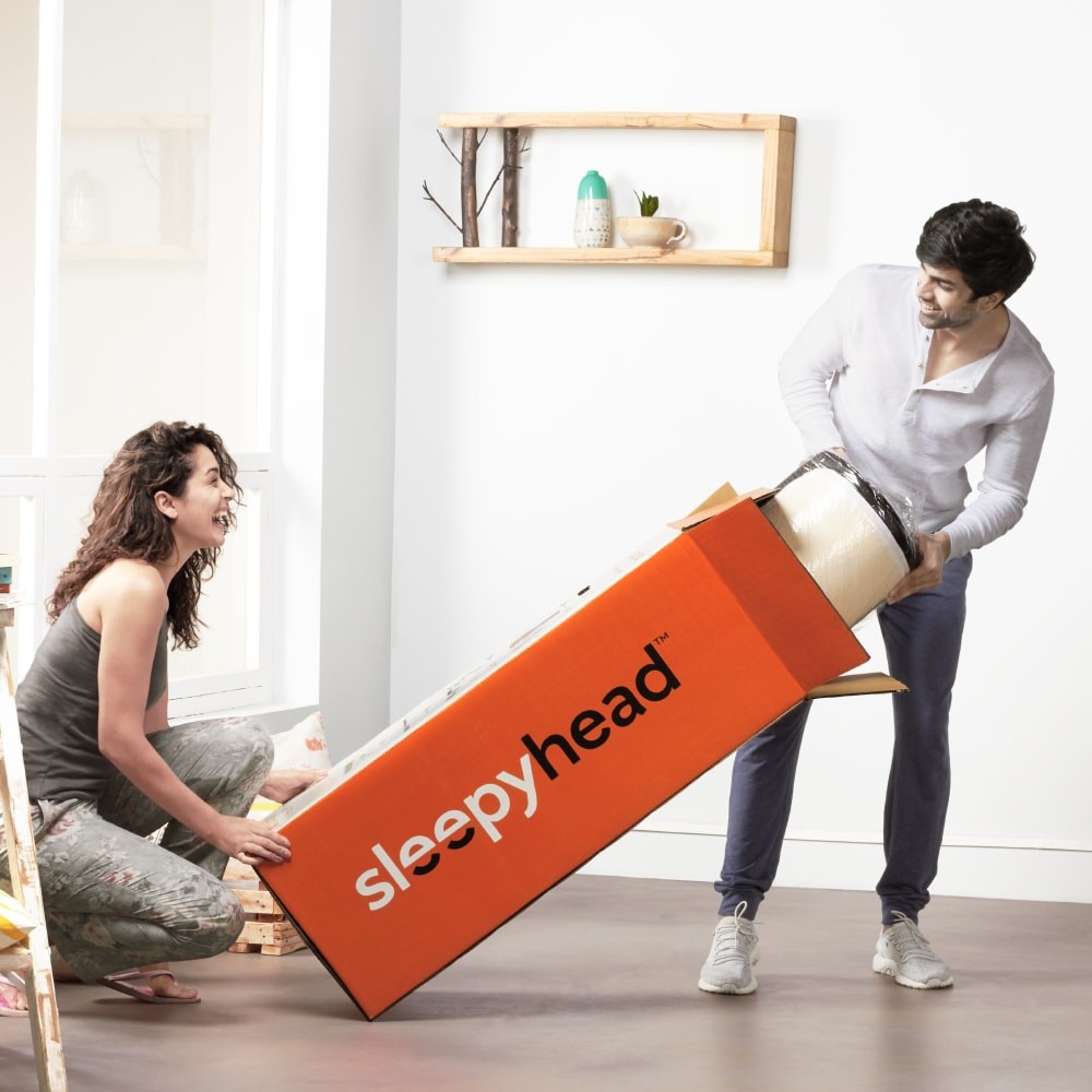 SWOT Analysis of Sleepyhead - Sleepyhead Customer Doing Unboxing of Sleepyhead Mattresses